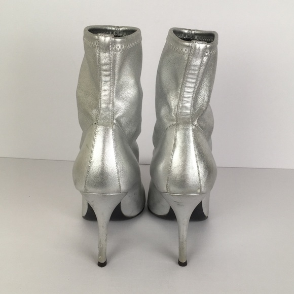 Giuseppe Zanotti Salome Leather Point Toe Heels in Metallic Silver - Picture 6 of 12